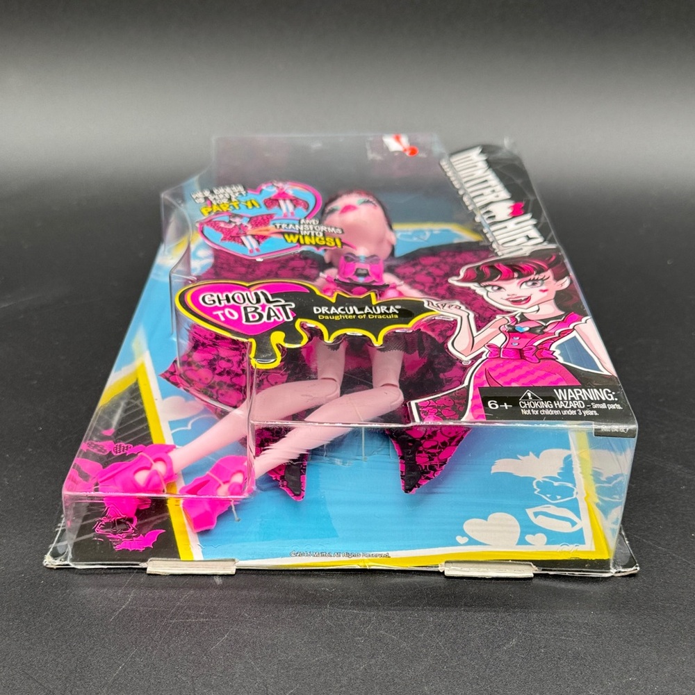 Monster High Ghoul to Bat Doll with Pink and Black Outfit Mattel 2015 NIB - Picture 5 of 8